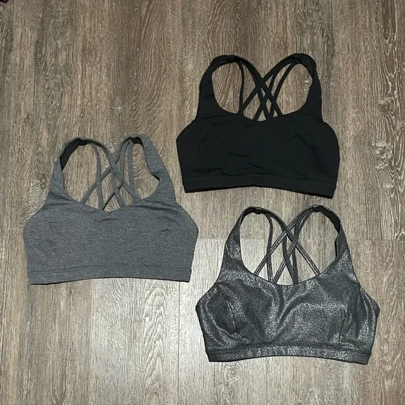 Like New Lululemon Lululemon Free To Be Serene Bra
Bundle. Size 8 - Picture 1 of 9